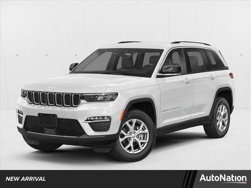 2025 Jeep Grand Cherokee Laredo