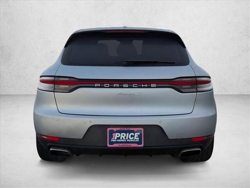 Dolomite Silver Metallic 2019 Porsche Macan Macan