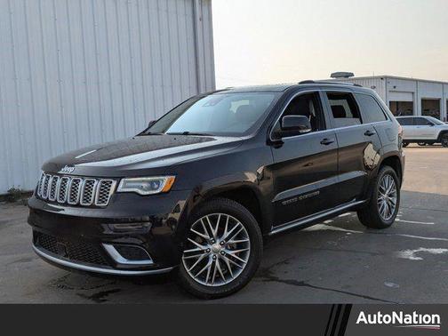 2017 Jeep Grand Cherokee Summit