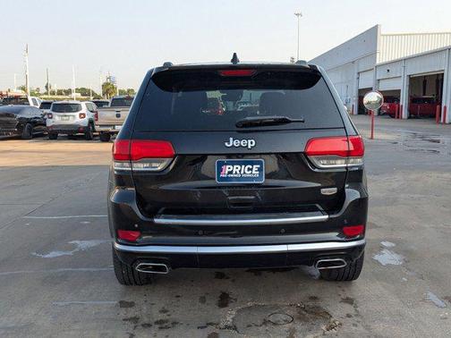 2017 Jeep Grand Cherokee Summit
