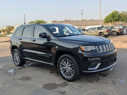 2017 Jeep Grand Cherokee Summit