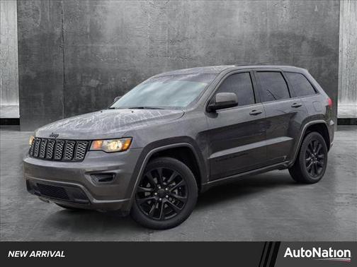 2020 Jeep Grand Cherokee Altitude