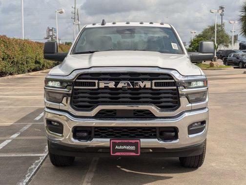 2025 RAM 2500 Tradesman Crew Cab 4x4 8' Box