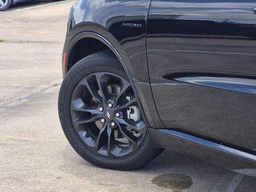 DB Black Clearcoat 2024 Dodge Durango R/T Plus AWD