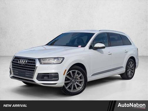 Glacier White Metallic 2017 Audi Q7 3.0T Premium