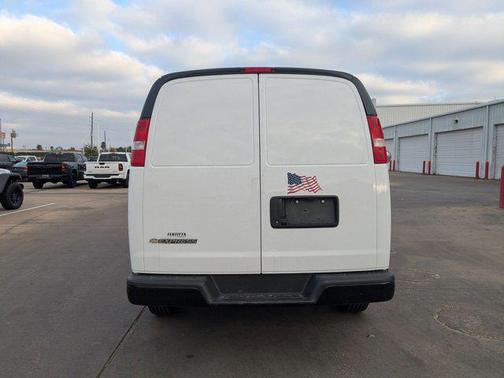 2024 Chevrolet Express 2500 RWD 2500 Regular Wheelbase WT