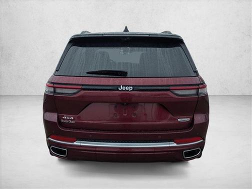 2024 Jeep Grand Cherokee Summit