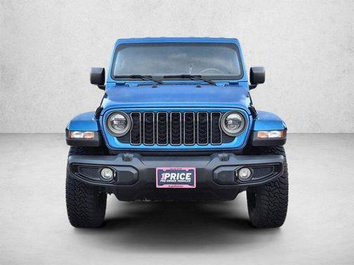 Hydro Blue Pearlcoat 2025 Jeep Gladiator Nighthawk