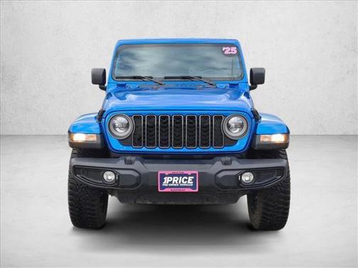 Hydro Blue Pearlcoat 2025 Jeep Gladiator Nighthawk