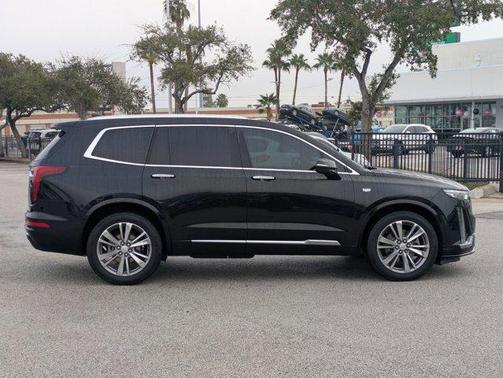 2020 Cadillac XT6 Premium Luxury FWD