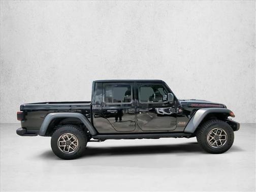 Black Clearcoat 2025 Jeep Gladiator Rubicon