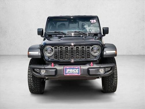 Black Clearcoat 2025 Jeep Gladiator Rubicon