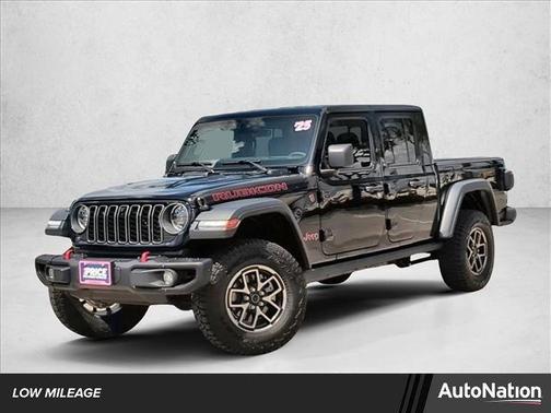 Black Clearcoat 2025 Jeep Gladiator Rubicon
