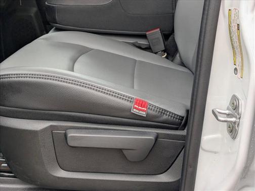 2025 RAM 2500 Tradesman Crew Cab 4x4 8' Box