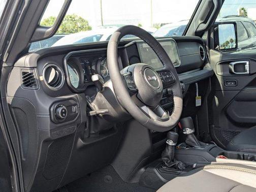 2025 Jeep Gladiator Texas Trail