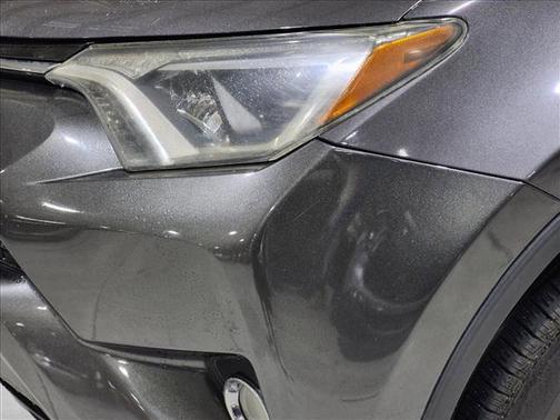 Magnetic Gray Metallic 2018 Toyota RAV4 XLE