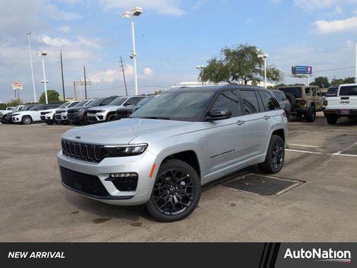 2025 Jeep Grand Cherokee Summit