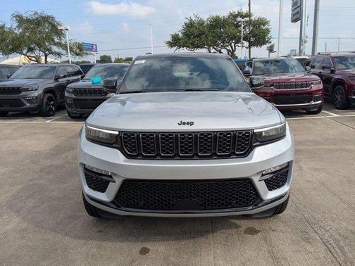 2025 Jeep Grand Cherokee Summit