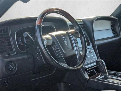 2017 Lincoln Navigator Reserve