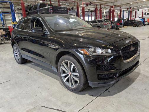 2019 Jaguar F-PACE 25t Prestige