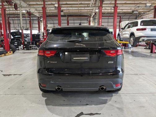 2019 Jaguar F-PACE 25t Prestige