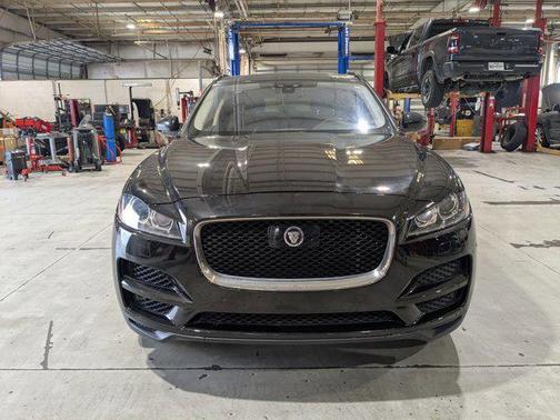 2019 Jaguar F-PACE 25t Prestige