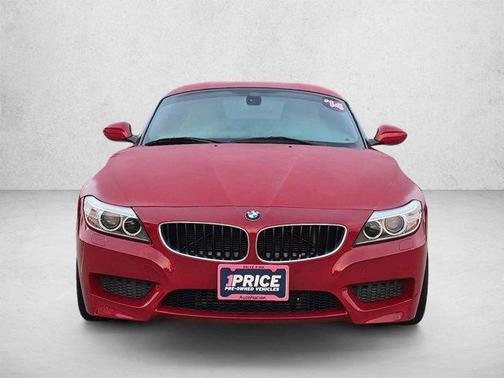 Melbourne Red Metallic 2014 BMW Z4 sDrive28i