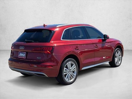 Matador Red Metallic 2018 Audi Q5 2.0T Prestige