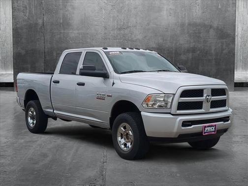 2017 RAM 3500 Tradesman Crew Cab 4x4 6'4' Box