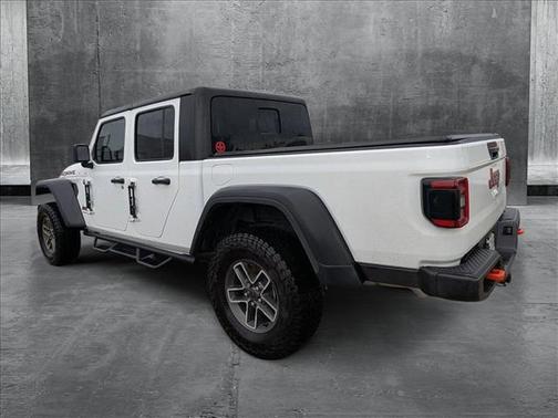 2024 Jeep Gladiator Mojave