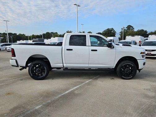 2026 RAM 2500 Black Express Crew Cab 4x4 6'4' Box