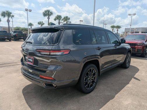 2025 Jeep Grand Cherokee L Summit