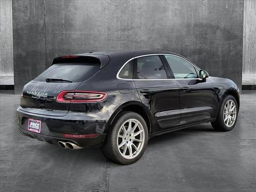 2016 Porsche Macan S