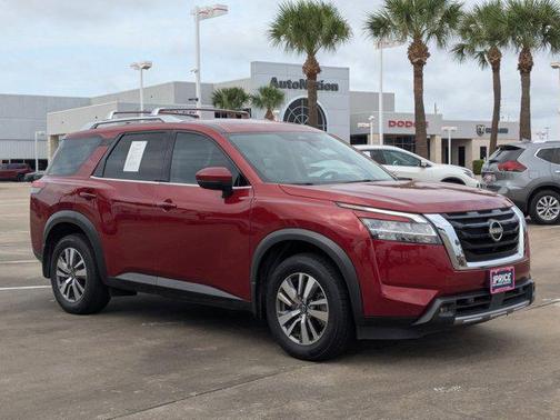 2023 Nissan Pathfinder SL FWD