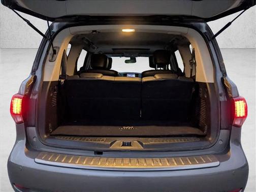 2013 INFINITI QX56 Base