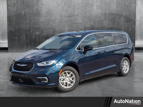 2025 Chrysler Pacifica L