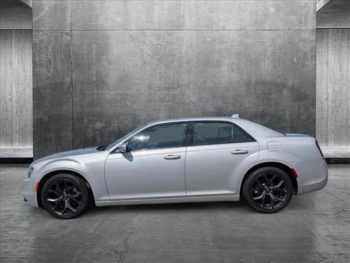 2023 Chrysler 300 S
