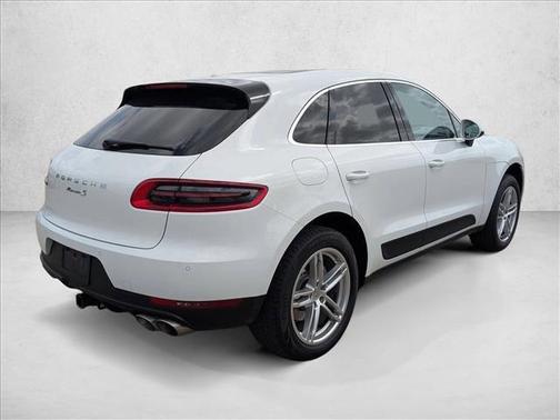 2017 Porsche Macan S