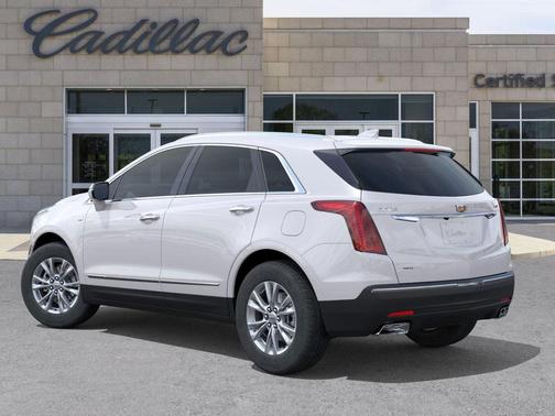 2025 Cadillac XT5 Luxury