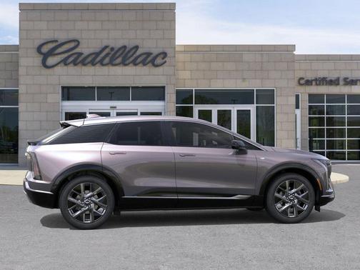 2026 Cadillac OPTIQ Luxury