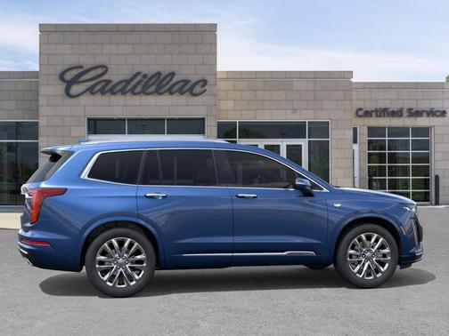 2025 Cadillac XT6 Premium Luxury AWD