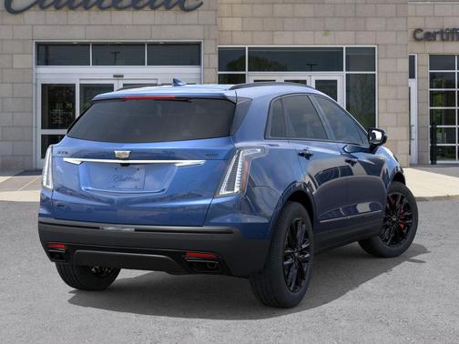 2026 Cadillac XT5 Sport