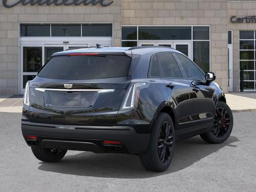 2026 Cadillac XT5 Sport
