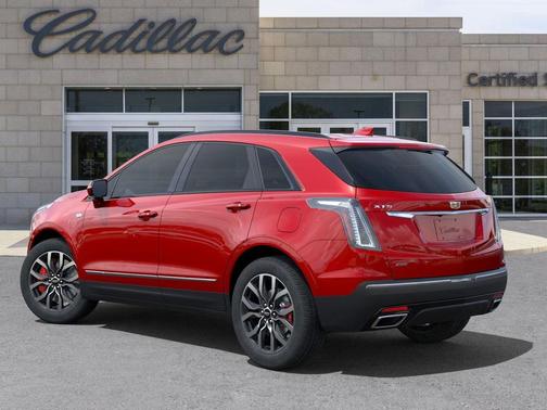 2025 Cadillac XT5 Sport
