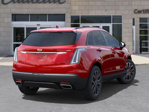 2025 Cadillac XT5 Sport