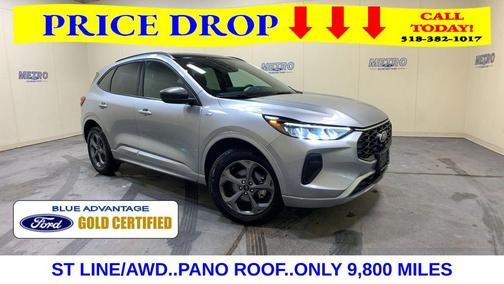 Silver Metallic 2023 Ford Escape ST-Line