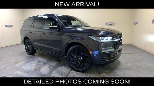 Starlight 2025 Lincoln Navigator Reserve