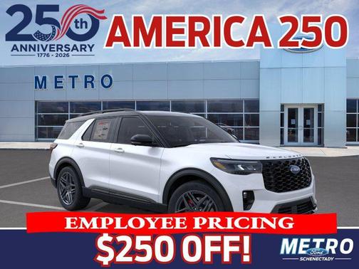 Star White Metallic Tri-Coat 2026 Ford Explorer ST