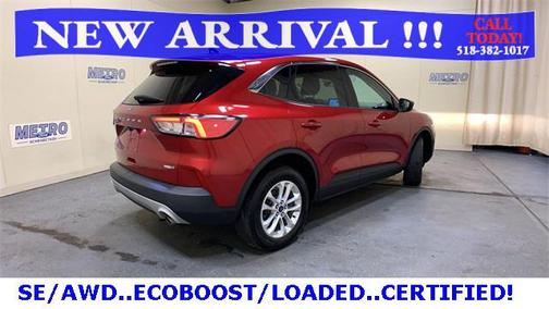2020 Ford Escape SE
