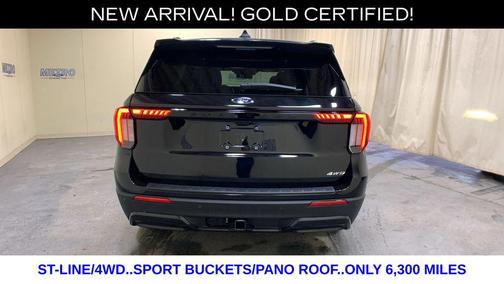 Black Metallic 2025 Ford Explorer ST-Line